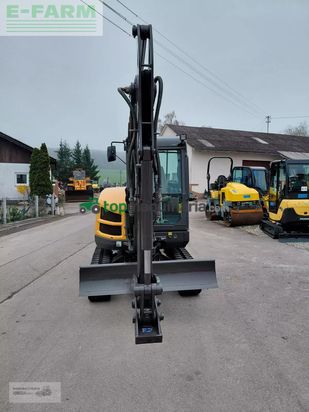 Excavadora - Volvo - ec 35