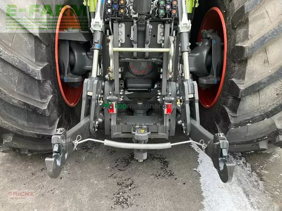 Tractor agrícola - Claas - xerion 5000 trac TRAC