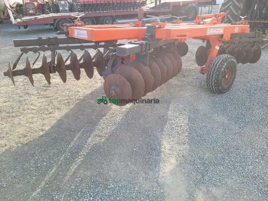 Grada de 30 discos  en X Razol