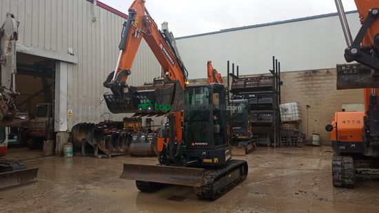 Miniexcavadora DEVELON DX50Z-7