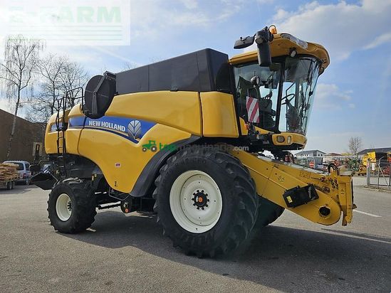 Cosechadora de Cereal - New Holland - cx 7090