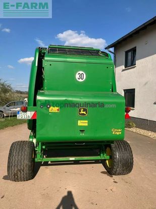 Empacadora gigant - John Deere - 864