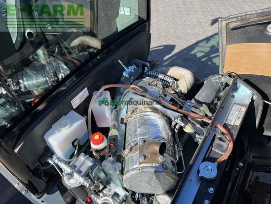 Minicargadora - Giant - 2700 hd+ mit kabine euro & heckhydraulik kat 2