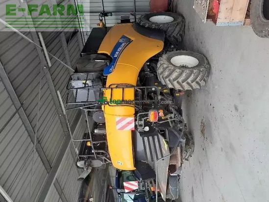 Cosechadora de Cereal - New Holland - cr9080