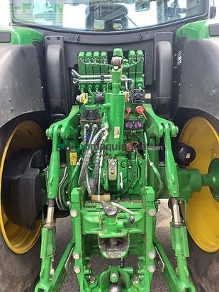 Tractor agrícola - John Deere - 6215r