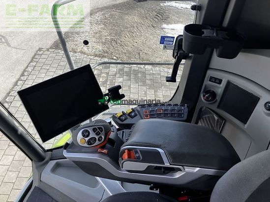 Cosechadora de Cereal - Claas - trion 750 + v770