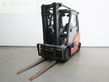 Elevadora - Linde - h 25 t 1202