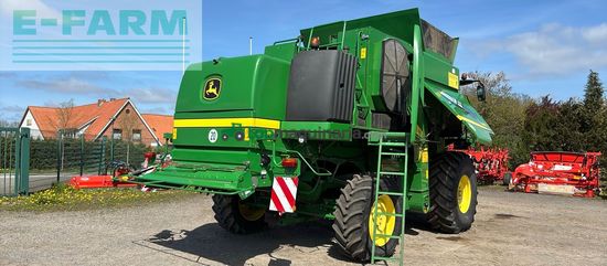 Cosechadora de Cereal - John Deere - T660