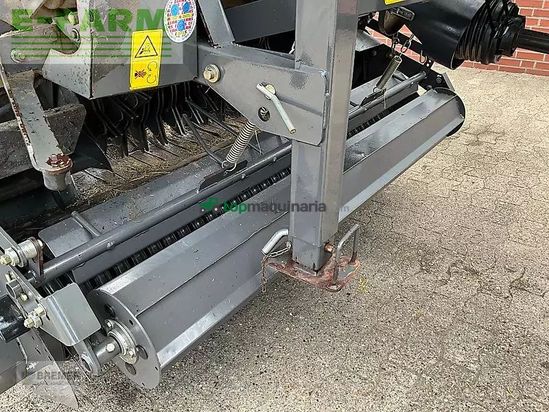 Empacadora gigant - Claas - variant 385 rc