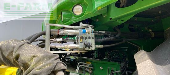 Cosechadora de Cereal - John Deere - 8700