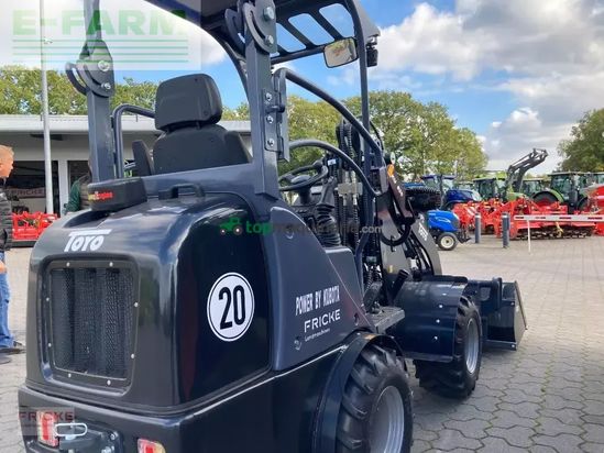 Minicargadora - Toyo - 826-iii bügel black edition