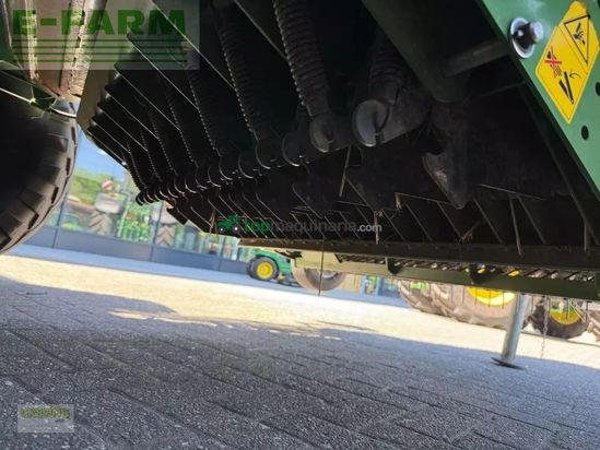 Empacadora gigant - Krone - comprima v 180 xc