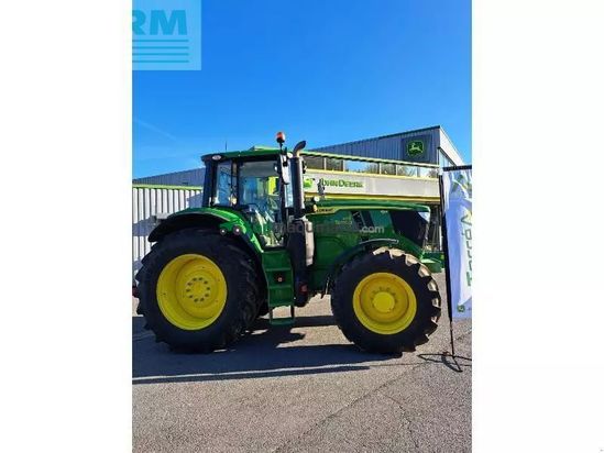 Tractor agrícola - John Deere - 6m 200