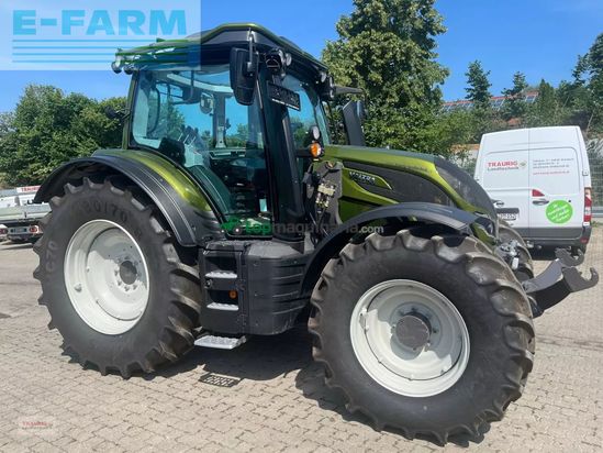 Tractor agrícola - Valtra - n 155a mit rüfa und fk