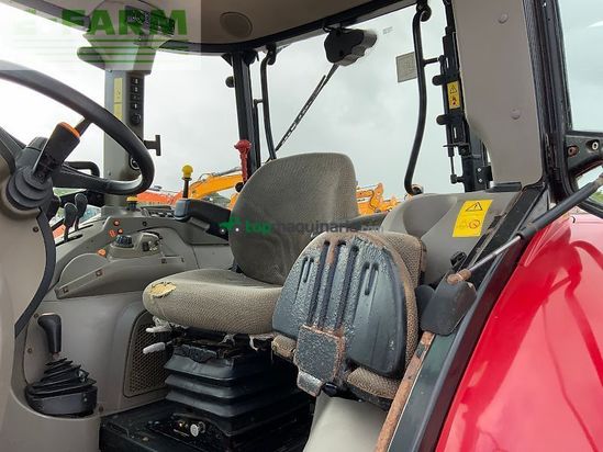 Tractor agrícola - Case IH - farmall 115u tractor (st24139)