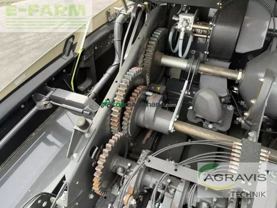 Empacadora gigant - Claas - quadrant 5300 evolution fc tandem