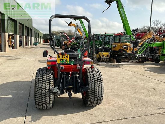 Tractor agrícola - Kubota - l1-552 tractor (st25925)