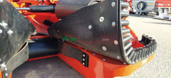 Recolector de almendra trasero TORPEDO RT-100