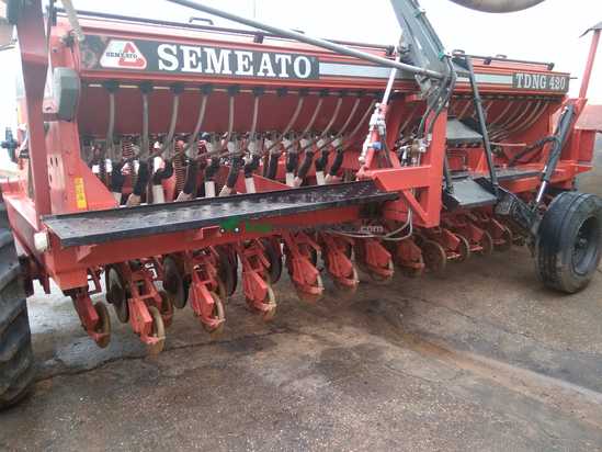 Sembradora directa - Semeato - TDNG 420
