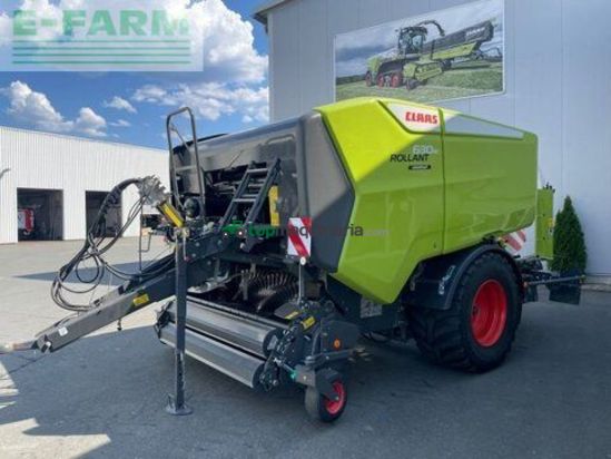 Empacadora gigant - Claas - rollant 630 rc uniwrap