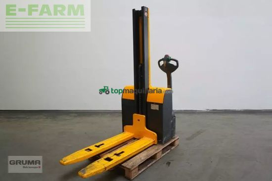 Elevadora - Jungheinrich - emc 110 rk