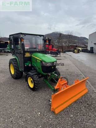 Tractor agrícola - John Deere - 3025e