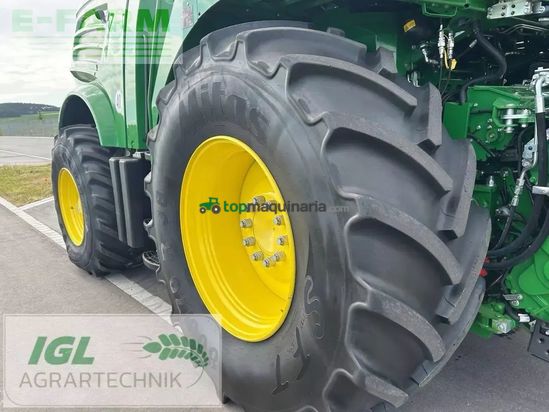 Cosechadora de Cereal - John Deere - 8200 i