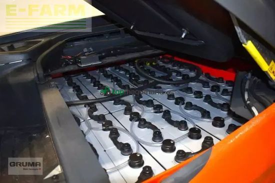 Elevadora - Linde - e 25/600 hl 1252-01