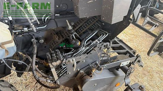 Empacadora gigant - Fendt - rotana 160 v