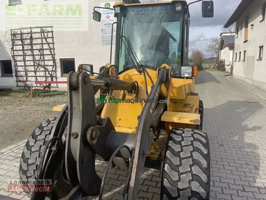 Minicargadora - Volvo - l 30b pro