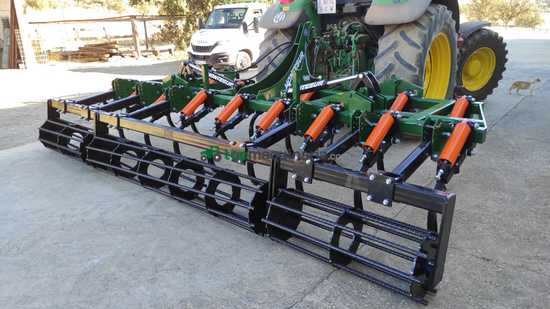 CULTIVADOR SEMICHISEL DE 17 BRAZOS 40X30 EN 2 FILAS