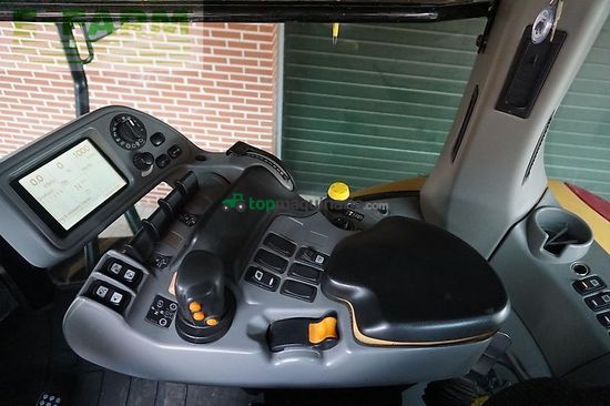 Tractor agrícola - Challenger - mt 765 b