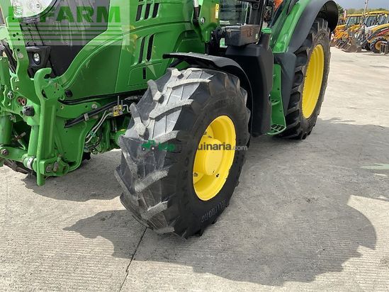 Tractor agrícola - John Deere - 6135r tractor (st23947)