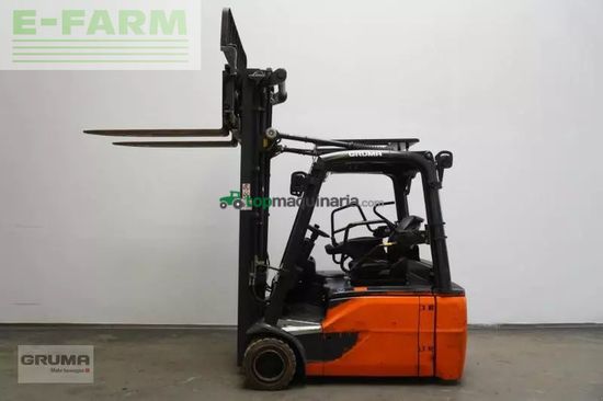 Elevadora - Linde - e 20 l evo 386-02