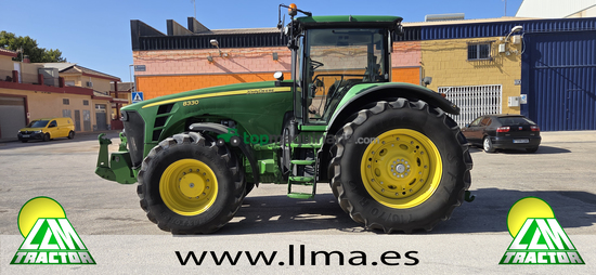 Tractor agrícola - John Deere - 8330