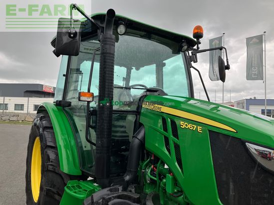 Tractor agrícola - John Deere - 5067E