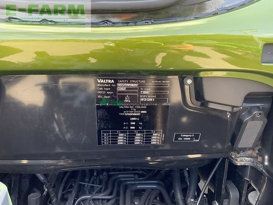 Tractor agrícola - Valtra - t175 versu telehandler (st24299) Versu