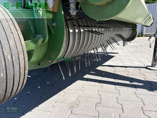 Empacadora gigant - Krone - comprima v 180 xc