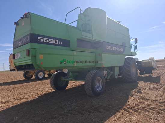 Cosechadora de Cereal - Deutz-Fahr - Modelo 5690 HTS
