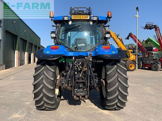 Tractor agrícola - New Holland - tsa 135a tractor (st26741)
