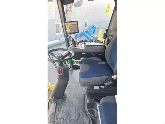 Cosechadora de Cereal - New Holland - cx6-80