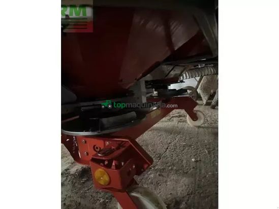 Esparcidor - Kuhn - axis 40.2 w