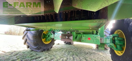 Cosechadora de Cereal - John Deere - S685