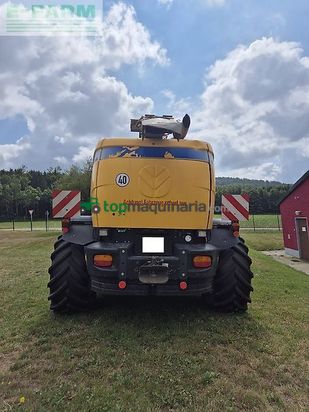 Cosechadora de Cereal - New Holland - fr 9050