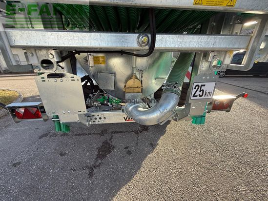 Cuba de purin - Vakutec - VA 9500 inkl. 12m Vario-Flex Schlepp Schuh