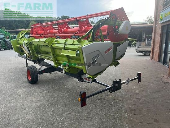 Cosechadora de Cereal - Claas - trion 530 + cerio 620