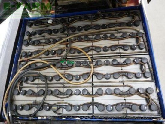 Elevadora - Linde - e 30/600 hl 387