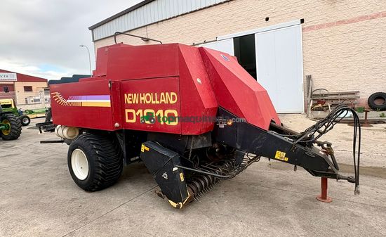 Empacadora gigant - New Holland - D1010