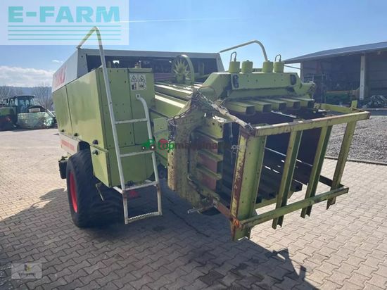 Empacadora gigant - Claas - quadrant 1200