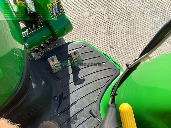 Tractor agrícola - John Deere - 3045r compact tractor (st27066)